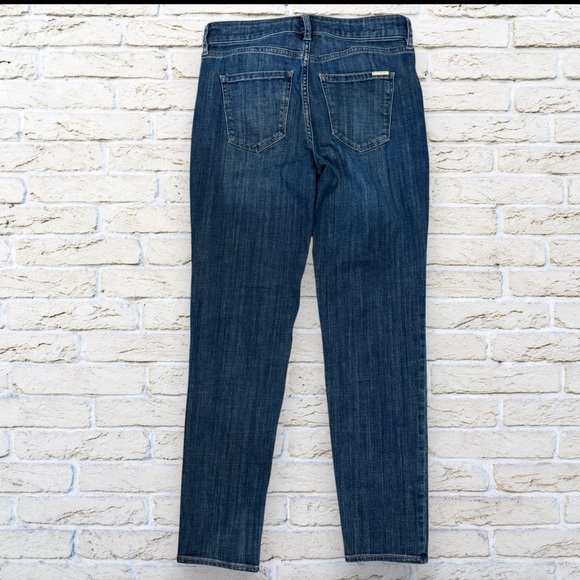 WHBM Mid-Rise Blue Jeans size 2 - Picture 2 of 3
